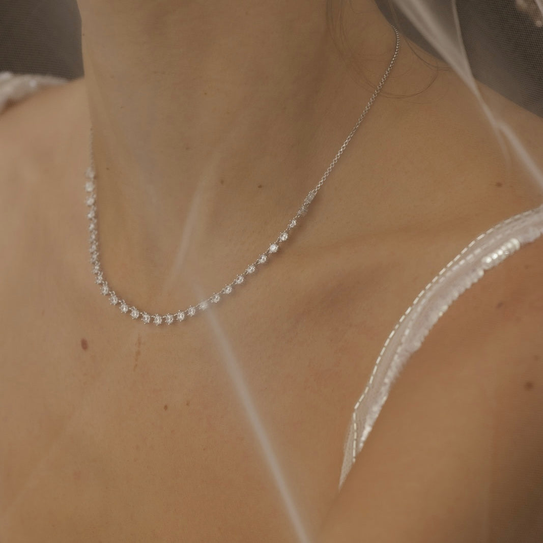 Collar diamonds