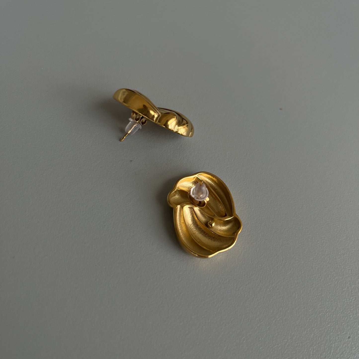 Aretes statment
