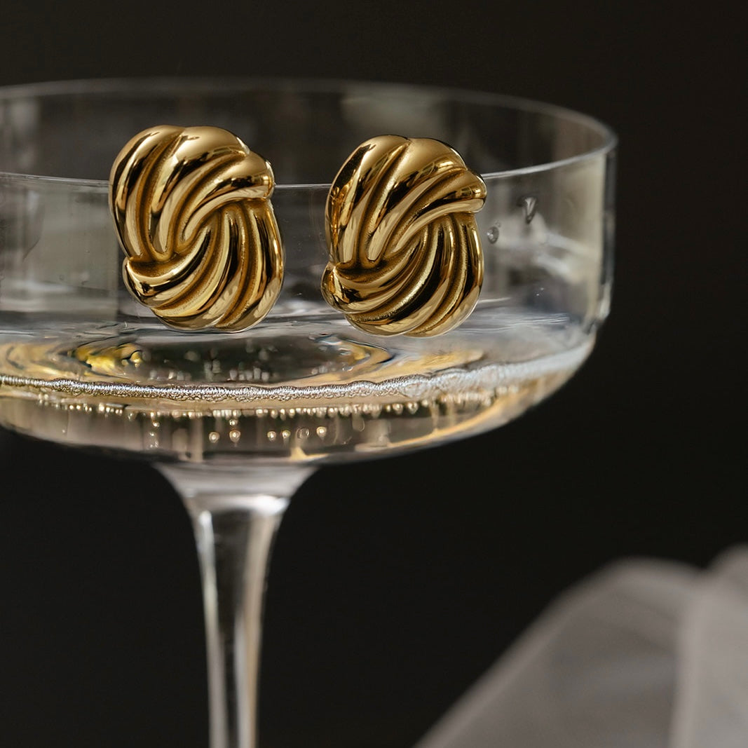 Aretes statment
