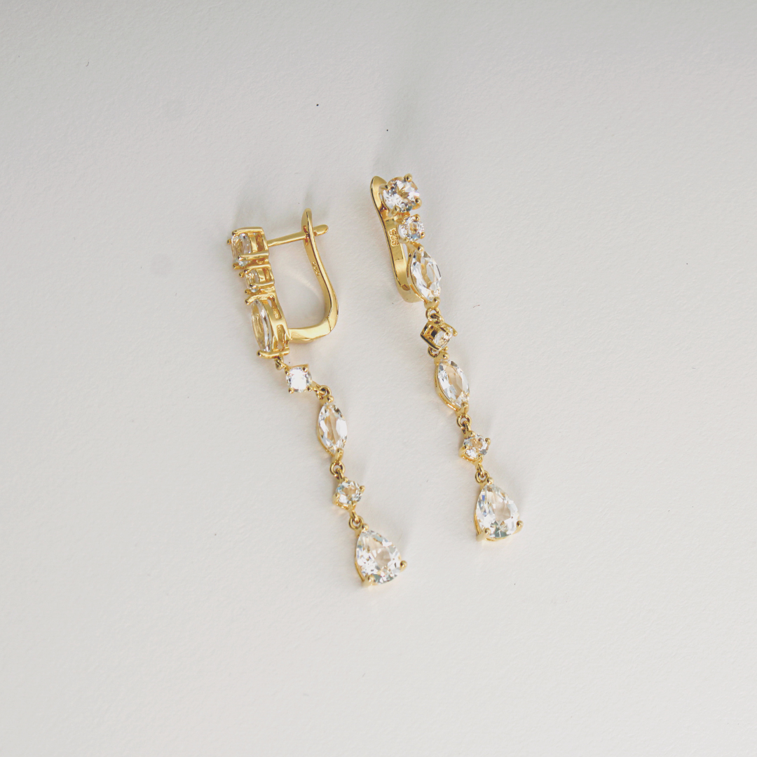 Aretes topacio blancos