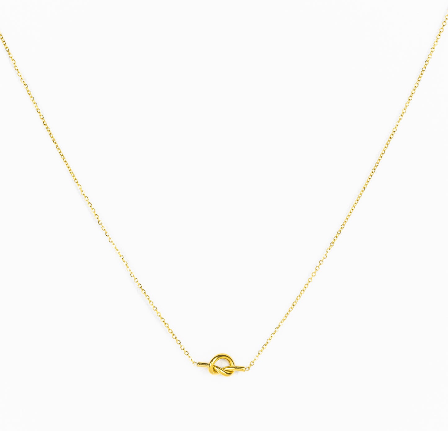 Collar nudo corto