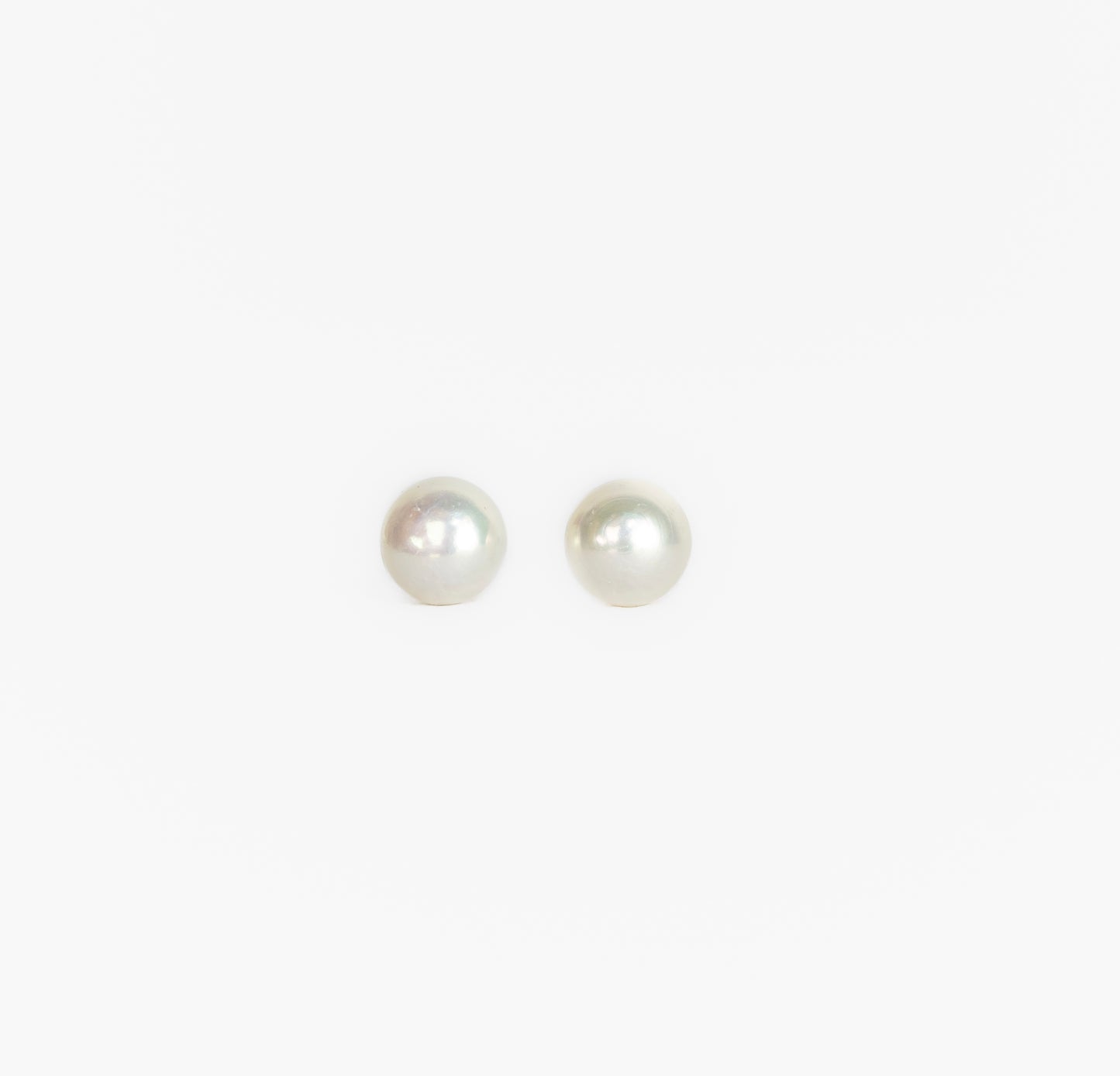 Aretes perla mediana