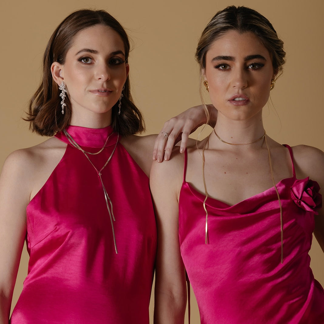 Aretes de hojas largos
