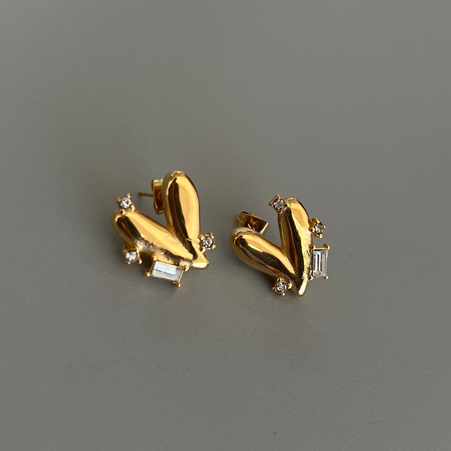 Aretes corazón chunky