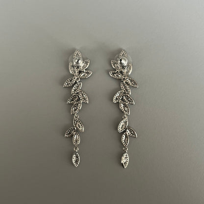 Aretes de hojas largos