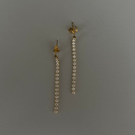 Aretes largos fila