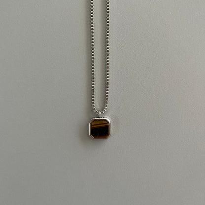 Collar piedra