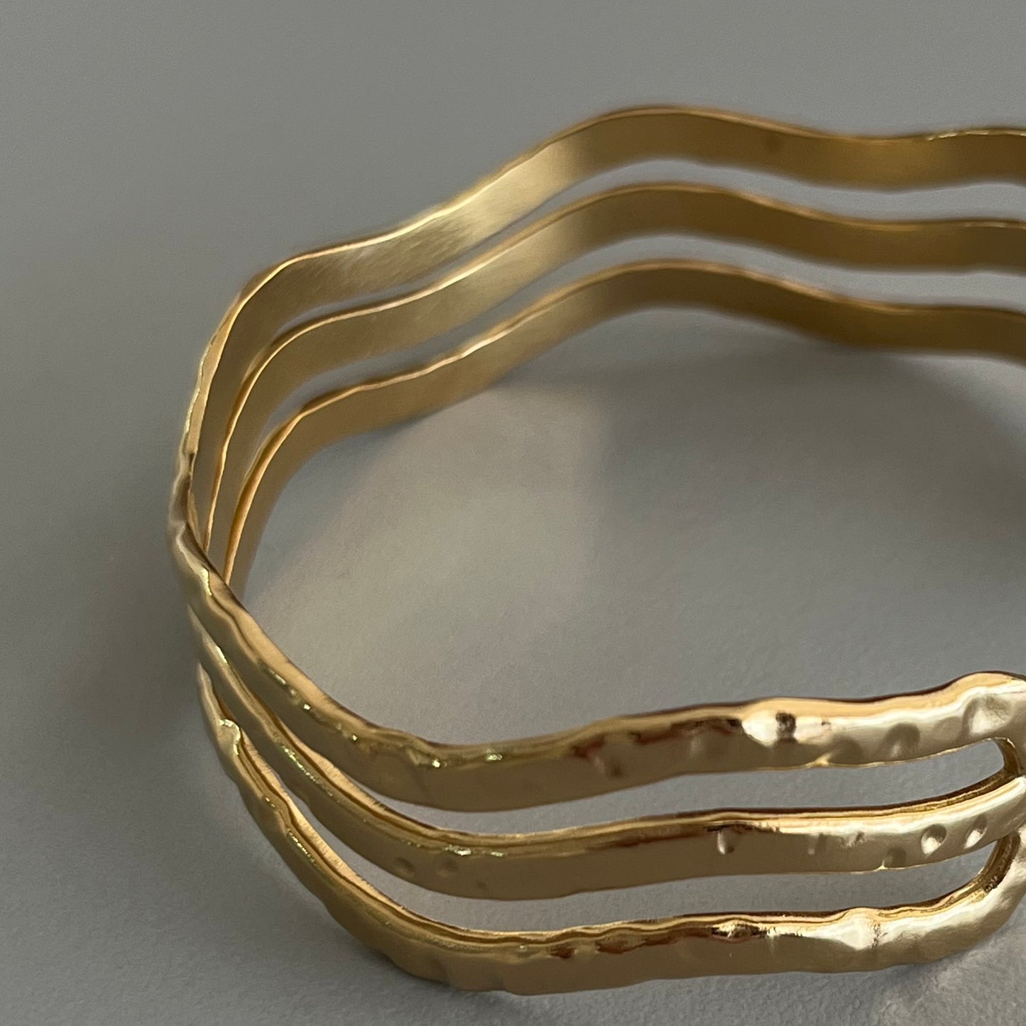 Brazalete ondas textura