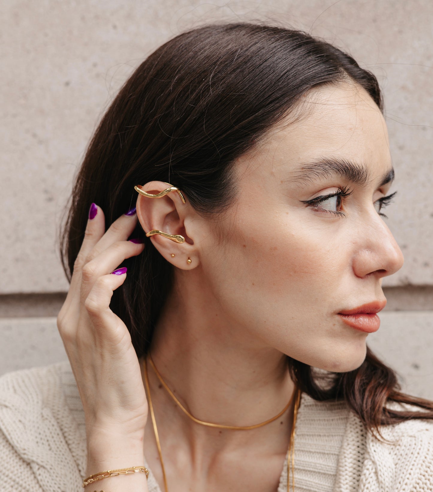 Ear cuff gota
