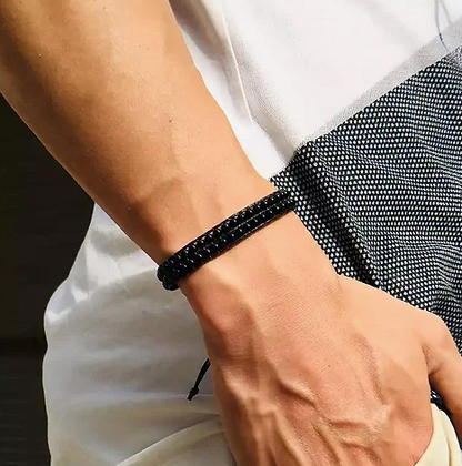 Pulsera doble de cuentas negras